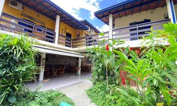 Imagem 7: Pousada em funcionamento na vila de Itamambuca