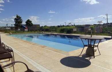 Imagem 3: LONDRINA - Terreno Padrão - Parque Tauá - Aranguá