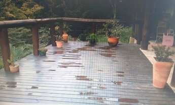 Imagem 2: Lindíssima casa de 250 m2 junto à uma natureza exuberante em Santo Antônio do Pinhal-SP