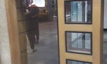 Imagem 3: Loja no centro Galpão / depósito com aluguel por R$12.000 /mês