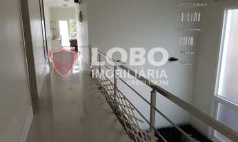 Imagem 7: Casa de condomínio para aluguel possui 400 metros quadrados