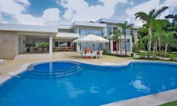 Imagem 3: Casa de condomínio para venda tem 760 metros quadrados com 4 quartos