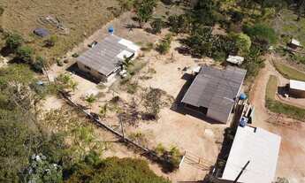 Imagem: Chácara com duas casas, 3 dormitórios