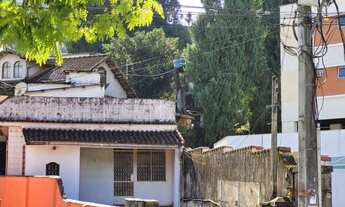 Imagem 3: Casa com 2 dormitórios à venda, 94 m² por R$ 400.000,00 - Castelanea - Petrópolis/RJ