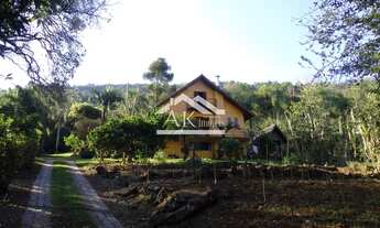 Imagem 5: Sítio com duas casas e galpões em Picada Café na serra gaúcha