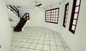 Imagem 7: Casa pronta para morar, em área do bairro Balneário do Estreito, próximo a nova Beira Mar