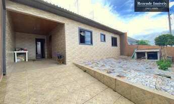 Imagem 3: C-CA0700- Excelente Casa no Maracanã, 2 Quartos, Edícula, Vaga para 2 Carros