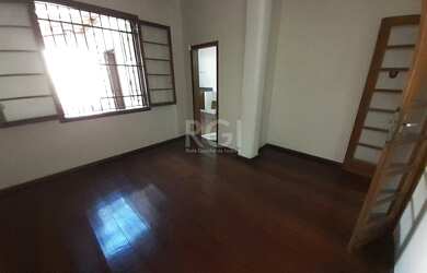 Imagem 2: Porto Alegre - Casa Padrão - Menino Deus