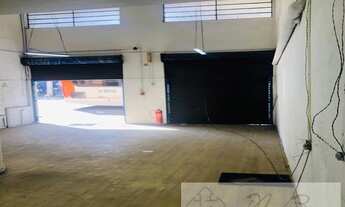 Imagem 3: Excelente ponto comercial, salão amplo e ótima localização