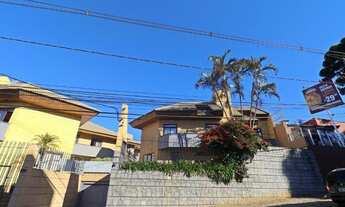 Imagem: Sobrado Triplex Condomínio Fechado Bom