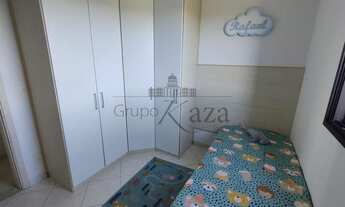 Imagem 5: Apartamento no Bosque dos Eucaliptos com 4 qtos,1 suite,2 vagas. Confira!!