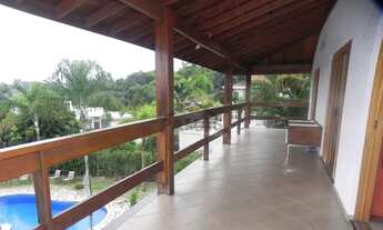 Imagem 2: Maravilhosa residência com 6 suítes e grande espaço de lazer no Condomínio Marambaia em Vi