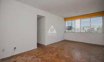 Imagem 2: Apartamento à venda, 3 quartos, 1 suíte, dependência completa, 1 vaga, 90m², Botafogo. RIO