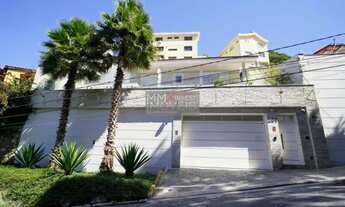 Imagem 2: Finíssima Moradia com conforto e lazer para sua Família, excelente localização!!!