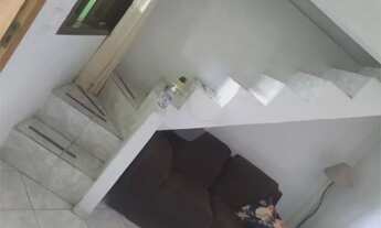 Imagem 4: Sobrado para venda tem 208 m2 com 4 quartos em Cidade Industrial - Curitiba - PR