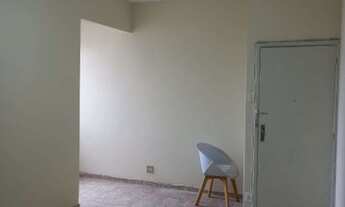 Imagem 3: Apartamento em Olaria, 02 Quartos (Prédio com Elevador