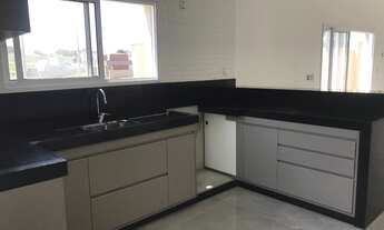 Imagem 4: Sobrado Novo Condom Reserva do Vale em Caçapava 210m² - 3 Dorm / 3 suítes / Área Gourmet