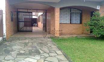 Imagem: Casa de 3 dormitórios no bairro Girassol