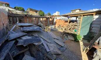 Imagem 2: Casa Geminada à Venda - 2 Quartos ambos com Suítes sendo 1 com Varanda - 1 Vaga (mas cabem