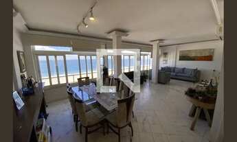 Imagem 2: Apartamento para Aluguel - Leme, 3 Quartos, 210 m2