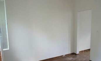 Imagem 4: Kitnete Local familiar, Ampla e Arejada