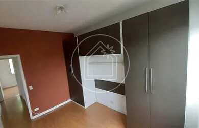 Imagem 6: Varanda com vista livre. 02 quartos + dependência completa