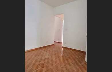 Imagem 2: Casa térrea para locação, Jardim Santo Antônio, Osasco, com 3 dormitórios, sendo 1 suíte