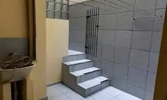 Imagem 3: Quarto, cozinha e banheiro - Casa de fundos - Jardim Lourdes