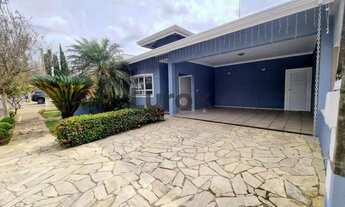 Imagem 2: Sobrado para aluguel tem 240 metros quadrados com 4 quartos em Jardim Alto da Colina - Val