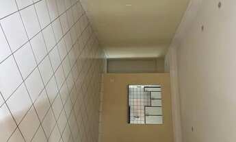 Imagem 3: Apartamento para aluguel possui 65 metros quadrados com 2 quartos armários nos quartos e c