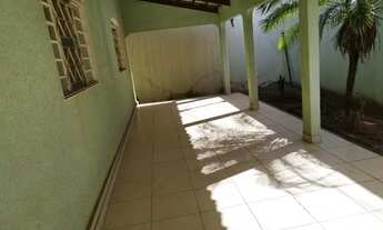 Imagem 2: Casa Saída para Guapó - setor Alphaville