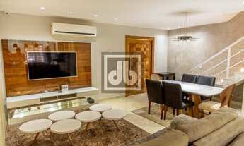 Imagem 2: Méier - Excelente Casa de Vila - Próximo a Rua Dias da Cruz - 4 Quartos (1 Suíte) - Garage