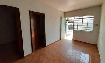 Imagem: Casa de 2 quartos para alugar no bairro