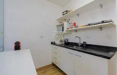 Imagem 6: Kitnet/conjugado para venda possui 31 metros quadrados com 1 quarto em Centro - Curitiba