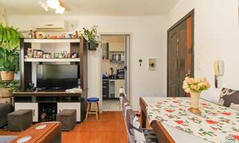Imagem 2: Apartamento para venda tem 60 metros quadrados com 2 quartos em Vila Nova - Porto Alegre