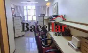 Imagem 2: Sala diferenciada com 2 vagas na Tijuca!