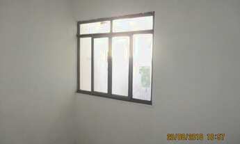 Imagem 3: Apartamento para aluguel tem 42 metros quadrados com 4 quartos