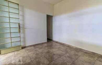 Imagem 2: Casa para Aluguel - Santa Cruz, 2 Quartos, 72 m2