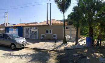 Imagem: CASA À VENDA COM PISCINA EM ITANHAÉM