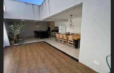 Imagem 3: Linda Casa a Venda em Curitiba