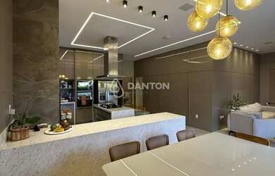 Imagem 4: Casa Alto Padrão a venda Gran Royalle