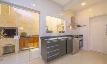 Imagem 4: Sobrado em condomínio - Santa Felicidade