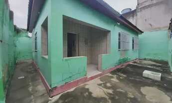 Imagem: Casa totalmente térrea, em frente à prefeitura!