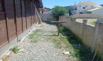 Imagem 5: Ñ FINANCIA) Excelente casa no sul do Rio em Santo Amaro da imperatriz de 98 m² com 3 dorm