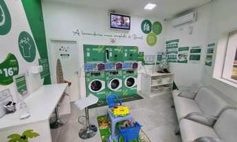 Imagem 7: Loja de Rua à Venda com 1 banheiro. mais moradia por cim opcional para comercial perto Met