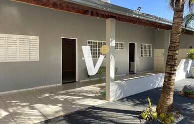 Imagem 4: Edícula para Venda em Presidente Prudente, Parque Residencial Nosaki, 1 dormitório, 2 banh