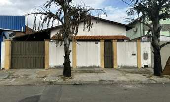 Imagem: Casa de 220 m² em Bairro Ilda, 5 quartos