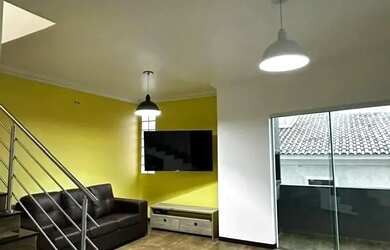 Imagem 2: Casa em Ingleses do Rio Vermelho