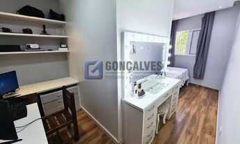 Imagem 5: Sobrado à venda no Bairro Canhema em Diadema/SP, com 238m² e 03 Dormitórios