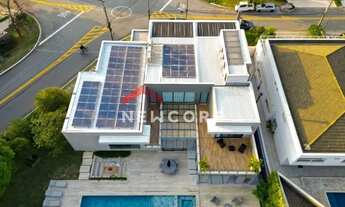 Imagem: Casa de condomínio em Alameda Colômbia